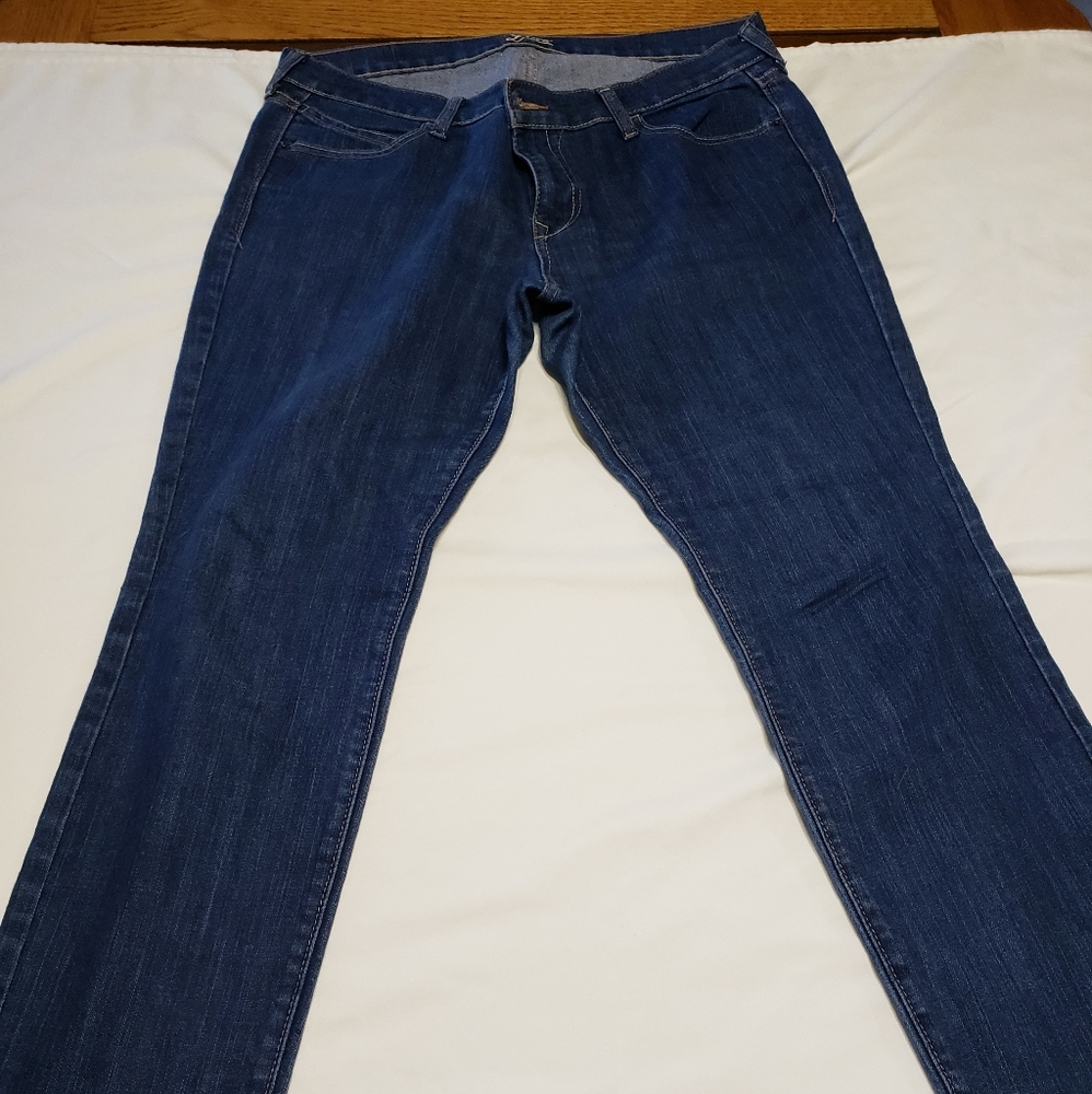 Old Navy Diva Jeans size 14 Short